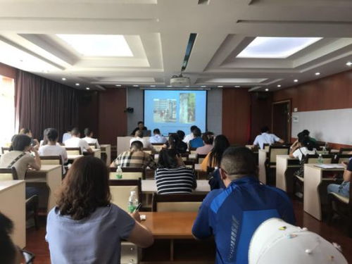 文山州中小企业电子商务实用技术培训与社会经济咨询服务双轮驱动，赋能企业数字化转型